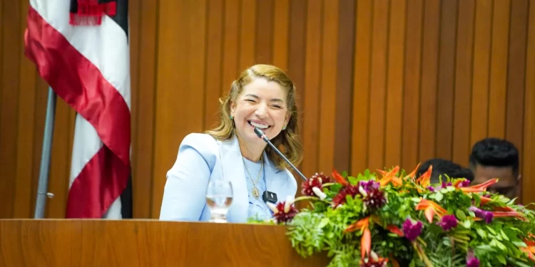 São Liuís/MA – Parlamentares destacam posse de Iracema Vale para novo biênio na Assembleia