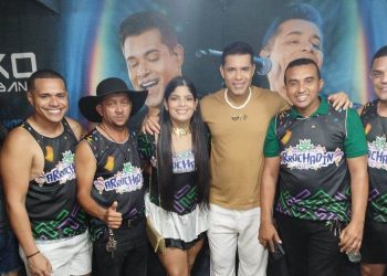 CAPINZAL DO NORTE / Prefeito Abnadar Portela presenteia população com LAVA PRATOS do Carnaval 2025 reunindo multidão e fortalecendo a cultura local.