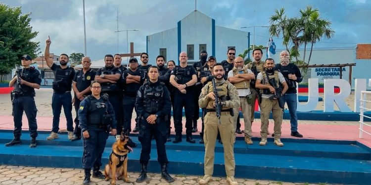 Operação Domus Ceciditi é iniciada com apreensão de armas de fogo, maconha e prisão de outras três pessoas em flagrante, nesta sexta (11).