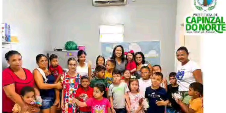 A Equipe E-Multi, realizou a atividade coletiva “Páscoa Psicofono” para as crianças atendidas.