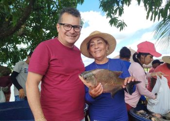 MATÕES DO NORTE / Prefeito Solimar Alves garante distribuição de peixes durante a Semana cumprindo tradição da PÁSCOA SOLIDÁRIA