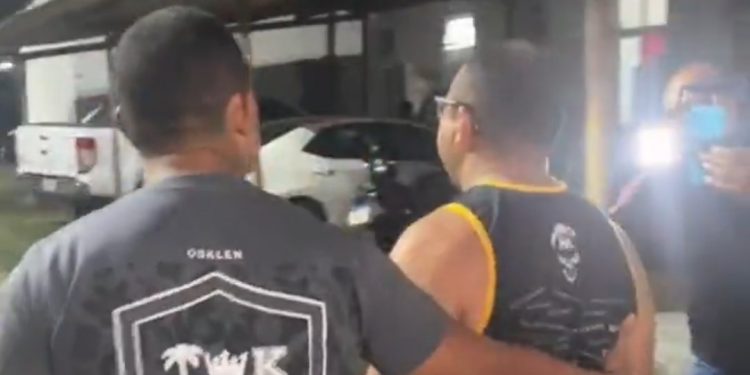 Agentes penais embriagados invadiram delegacia atrás de diretor da UPR de Bacabal, diz jornalista