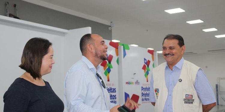 Últimos preparativos: secretário de Articulação Política vistoria local do Encontro de Prefeitos e Prefeitas do Maranhão
