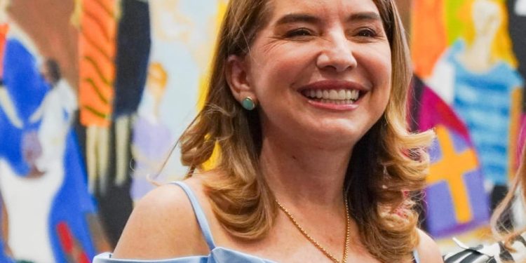 “Foi feita justiça”, diz Iracema Vale sobre maioria do STF confirmar sua reeleição na Assembleia.