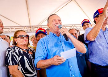 Em Codó, Brandão inicia ponte, entrega escolas e parque ambiental reformados