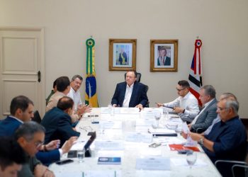 Brandão recebe prefeitos e prefeitas de várias regiões do Maranhão e reforça compromisso com o municipalismo