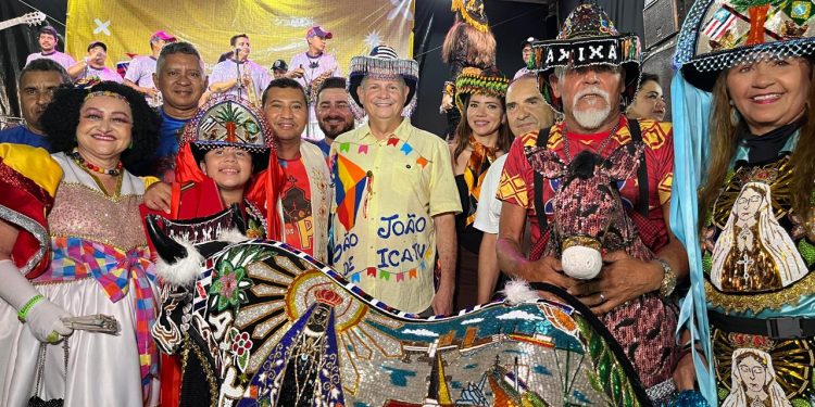 São João de Icatu 2025 encanta com cultura, tradição e grandes atrações no Parque Folclórico Basíca Azevêdo.