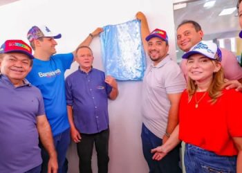 Iracema Vale participa da entrega de importantes obras em Barreirinhas