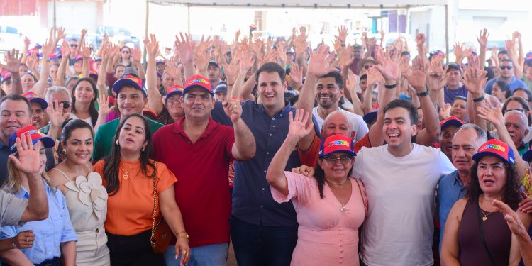 ORLEANS DESTACA COMBATE À FOME AO INAUGURAR RESTAURANTE POPULAR EM SÃO JOSÉ DOS BASÍLIOS.