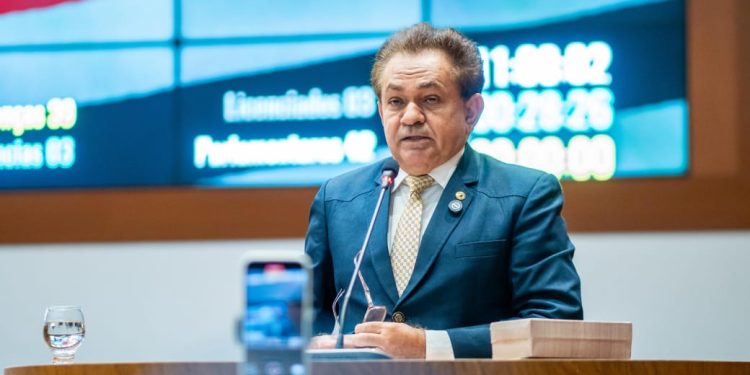 Antônio Pereira pede seriedade à oposição e afirma que Brandão é líder natural da sucessão estadual