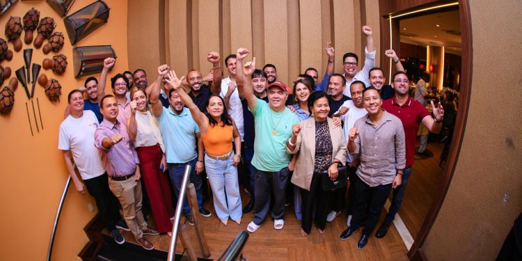 Almoço reúne 25 vereadores de São Luís em apoio à pré-candidatura de Orleans Brandão