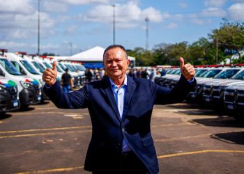 Brandão entrega 71 novas ambulâncias e mais 40 viaturas para a segurança