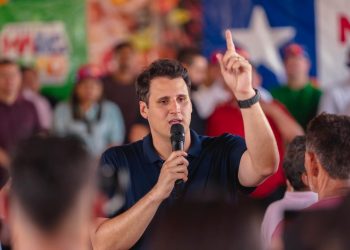 Governo amplia combate à fome e leva mais obras a municípios