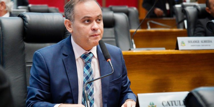 Catulé Júnior destaca condução de Brandão na crise da segurança e pede comprometimento da oposiçao