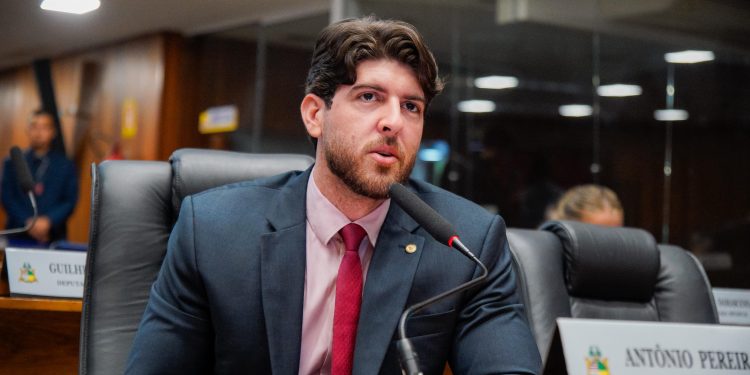 Davi Brandão afirma que maranhenses receberiam mais obras se não houvesse tanta perseguição ao governador