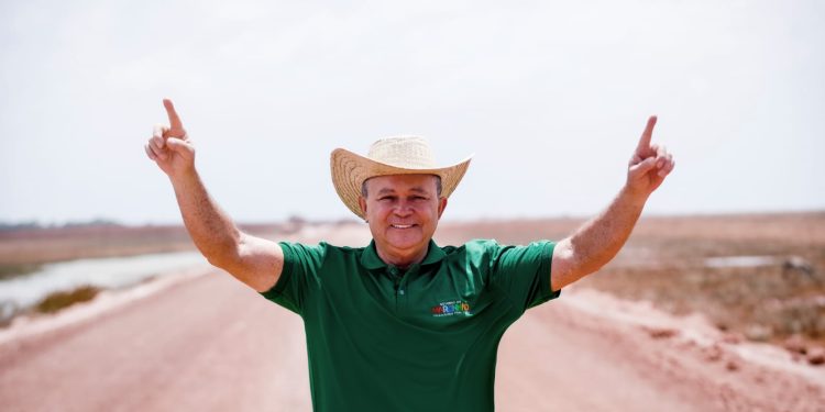 Brandão vistoria obras estruturantes na Baixada Maranhense
