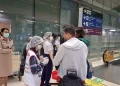 Países asiáticos reforçam protocolos sanitários em aeroportos após novos casos do vírus Nipah