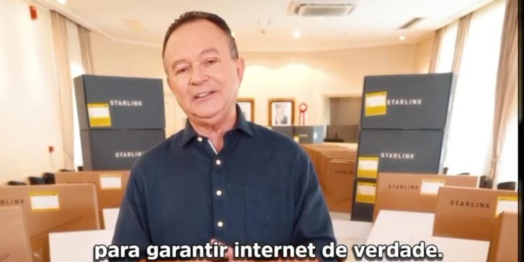 Internet de verdade nas escolas: Antenas Starlink vão garantir conexão em toda a rede estadual