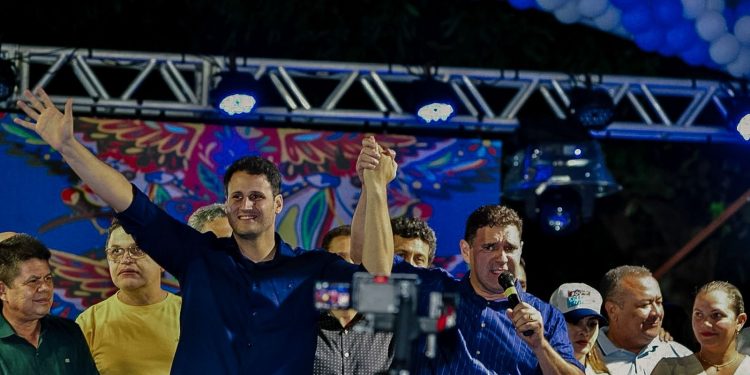 EM AÇALÂNDIA, LIDERANÇAS MUNICIPAIS DECLARAM APOIO A ORLEANS BRANDÃO