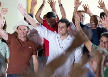 ORLEANS BRANDÃO EXALTA PROGRESSO DE COROATÁ E PROJETO MAIS AVANÇOS NO ANIVERSÁRIO DE 106 ANOS DA CIDADE