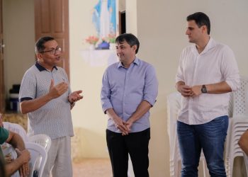 Orleans dialoga com moradores do Lira em reunião para compor plano de governo participativo