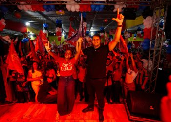 COM FOCO NA EDUCAÇÃO ATO COM CRICIELLE MUNIZ AMPLIA O ENGAJAMENTO À PRÉ-CANDIDATURA DE ORLEANS BRANDÃO