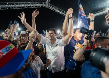 Orleans Brandão reúne multidão em Rosário e assume compromisso de impulsionar o turismo na Região MunimOrleans Brandão reúne multidão em Rosário e assume compromisso de impulsionar o turismo na Região Munim
