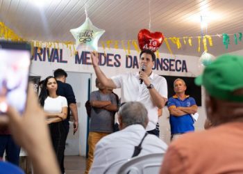 EM DIÁLO COM TAXISTAS DE TODO O ESTADO DO MARANHÃO, ORLEANS BRANDÃO ASSUME COMPROMISSO COM CATEGORIA