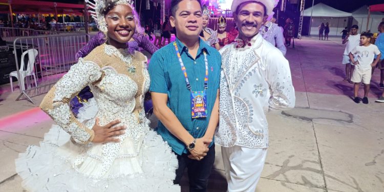 Prefeito Jones Braga abre a tradicional festa junina de Nina Rodrigues com grande celebração da cultura popular