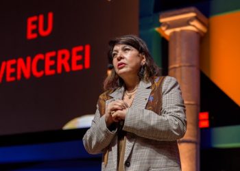 Na Feira do Empreendedor, Roberta Miranda celebra a força de sonhar e construir o próprio caminho