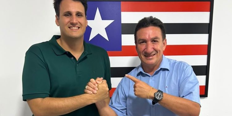 Orleans Brandão reúne-se com prefeito de Tutóia e reforça compromisso com o município