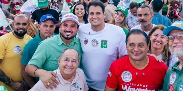 Multidão acompanha Orleans em Vargem Grande, que anuncia ações para água, saúde e segurança