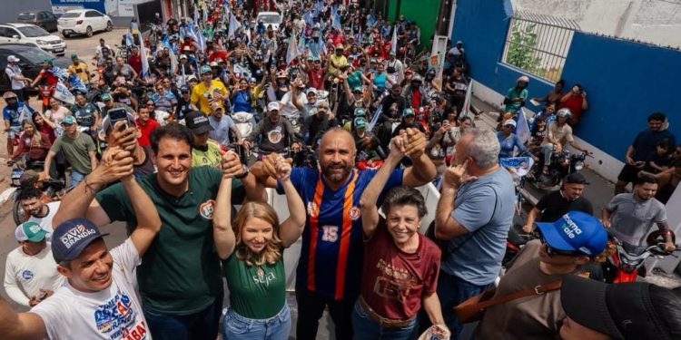 Orleans Brandão reúne multidão, mobiliza Bacabal e mostra força na reta final