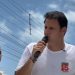O candidato ao governo Orleans Brandão discursou hoje na Ilhinha